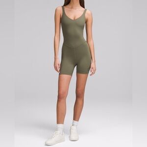 lululemon athletica x Peleton Align Olive Green Romper Bodysuit 6” NEW